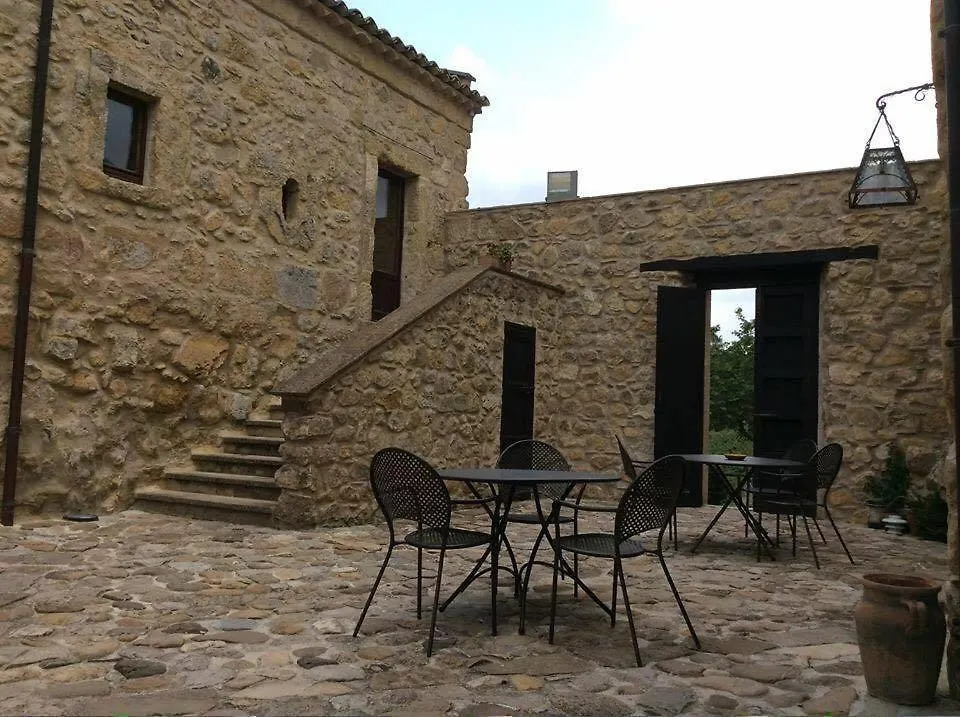 Villa Agriturismo Baglio Pollicarini Pergusa Bauernhof